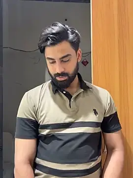 Stripchat Adult Webcam of Royalboy_03