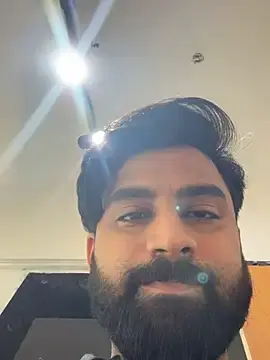 Stripchat Live Sex Cam of Royalboy_03