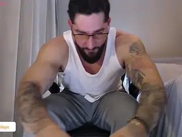 Stripchat Live Porn of jonhklleyn