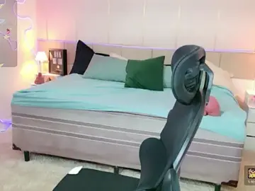 Stripchat Watch Live Sex Cams of SoHighAngel