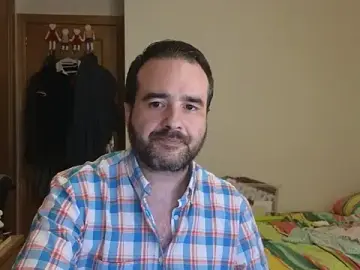 Stripchat Free Porn Cam of curiosillo83