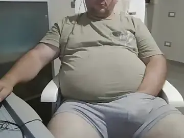 Stripchat Live Sex of iron_boy80
