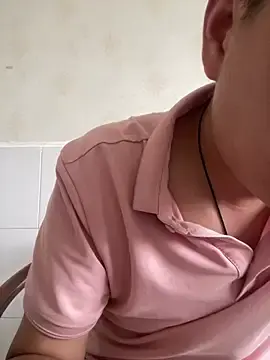 Stripchat Sex Cam of water777