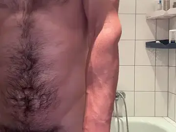 Stripchat Watch Live Sex Cams of muscle_hair3_elias