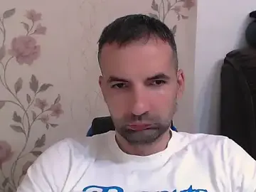 Stripchat Live Sex Cam of Leo_1617