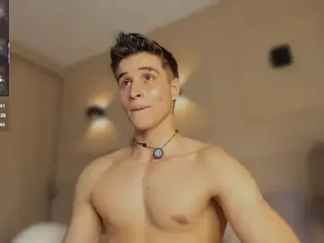 Stripchat Best live sex cam show of thomklein