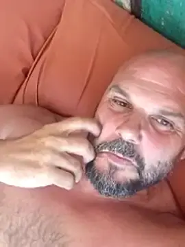 Stripchat Sex Cam of Javierchico