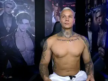 Stripchat Live Porn of damian_becker
