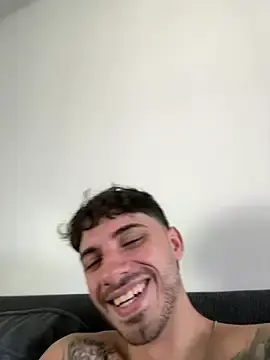 Stripchat Sex Chat of lebaneseking