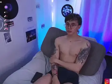 Stripchat Best Webcam of Nick_Bangover_