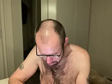 Stripchat Sex Cam of FABIOGLASSES