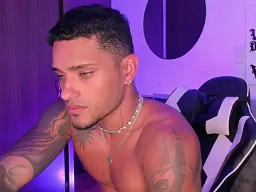 Stripchat Best Webcam of Alessandro_Vanni
