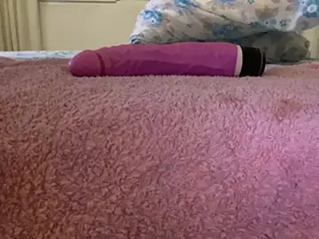 Stripchat Nude Webcam of Tomaya21