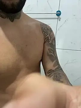 Stripchat Live Sex Cam of Noah_tatuado