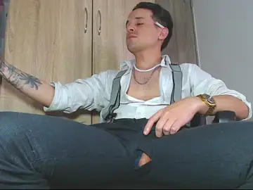 Stripchat Best Webcam of leonal_oconer