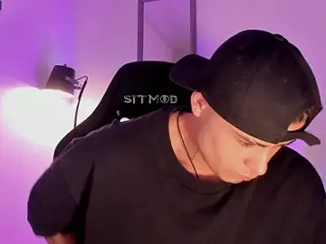 Stripchat Sex Chat of connorsmiith