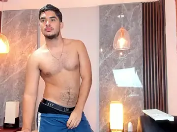 Stripchat Watch Live Sex Cams of luciano_vitale