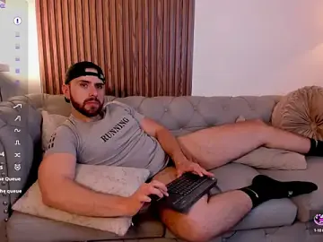 Stripchat Free Porn Cam of Maximo_Wolff