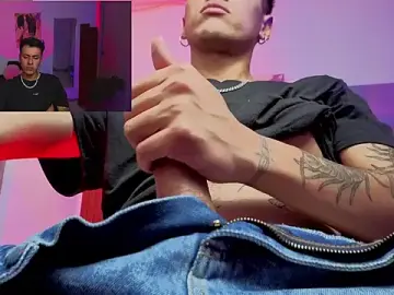 Stripchat Free Porn Cam of axcel-smith