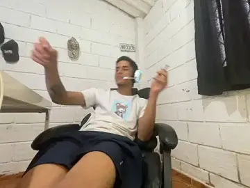 Stripchat Best live sex cam show of Max_TheHorseDick