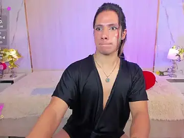 Stripchat Live Porn of TylerBloom