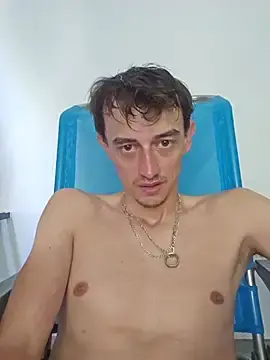 Stripchat Free Live Porn of Chrisou73