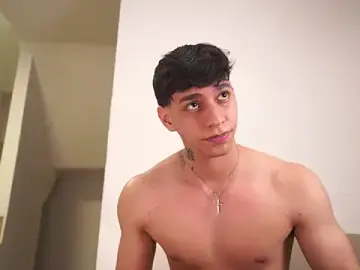 Stripchat Best live sex cam show of Josep_Davies