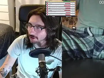 Stripchat Live Porn of Chuck-FR