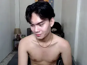 Stripchat Nude Webcam of asian_cale