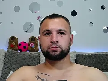 Stripchat Live Sex Cam of liam_studd