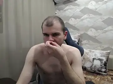 Stripchat Live Sex Cam of SerzhKorol1