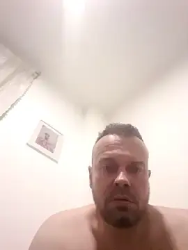 Stripchat Free Porn Cam of Mikaatoyboy