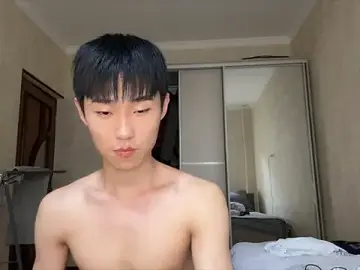 Stripchat Sex Cam of Brian_Stars