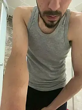 Stripchat Sex Cam of Justwomenfucker