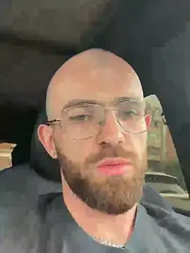 Stripchat Free Porn Cam of Matthewnoir