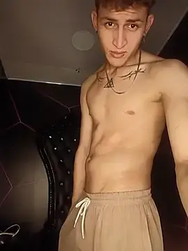 Stripchat Nude Webcam of Axel_Romanov