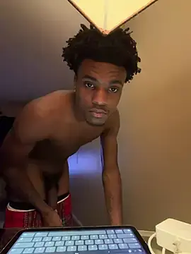 Stripchat Live Sex Cam of Bigdicktrick227