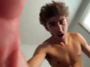 Stripchat Live Porn of smaiib0y