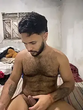Stripchat Sex Cam of VitorFindomDOT