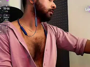 Stripchat Free Live Porn of SilverShade3