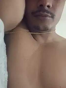 Stripchat Live Sex Cam of Morenobzs