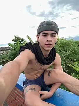 Stripchat Sex Cam of Mao_mdn