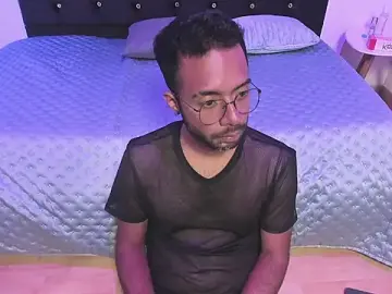 Stripchat Free Live Porn of Arez_Vortex_