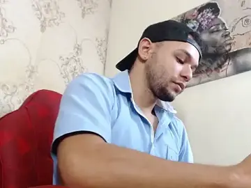 Stripchat Nude Webcam of Brian_Hunt