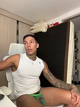 Stripchat Free Porn Cam of sendfer