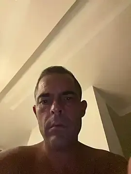Stripchat Adult Video Chat of Riccardo86xx