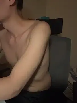 Stripchat Watch Live Sex Cams of CalvinHY