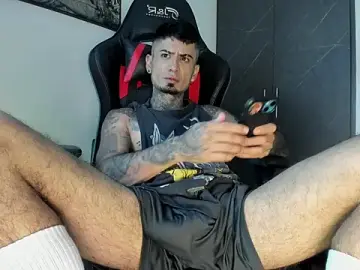 Stripchat Live Porn of sergiio_mesa27