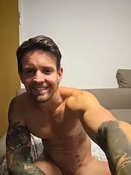 Stripchat Live Sex of Mystery_Mark