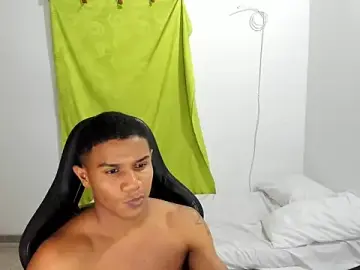 Stripchat Best Webcam of corzoethan